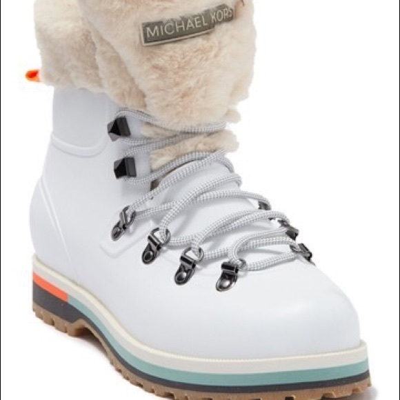 MICHAEL KORS Lanis Waterproof Lace-Up Boot NEW - Picture 2 of 9